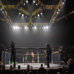 إيماموف يحسم مواجهته مع أديسانيا بالضربة القاضية ضمن نزالات UFC في "موسم الرياض"